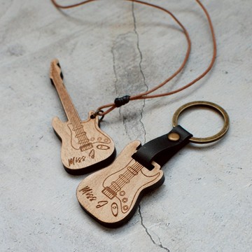 客製化吉他木頭吊飾鑰匙圈/項鍊/免費刻字