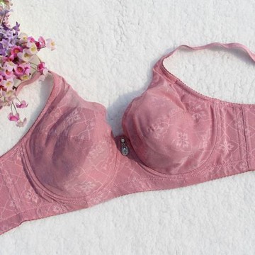 E杯薄款透氣超大碼200斤文胸