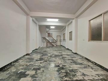 南山廣場邊間透天｜台南市北區西門路四段