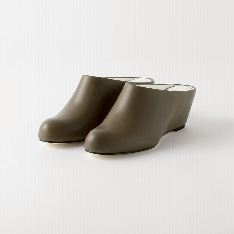 ビューティフルシューズ ミュール 黒 新品 23cm globalscienceheritage.org