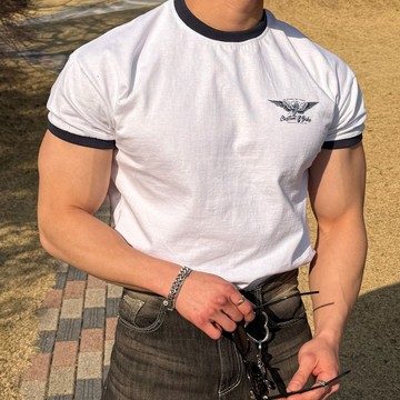 正韓合身復古圖騰印花撞色滾邊短袖T恤 3色 YUPPIE 預購商品 0413