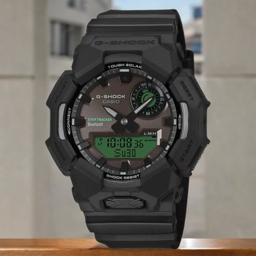 CASIO 卡西歐 G-SHOCK 經典黑與電光綠計步太陽能藍芽雙顯電子錶(GA-B010BEG-1A)