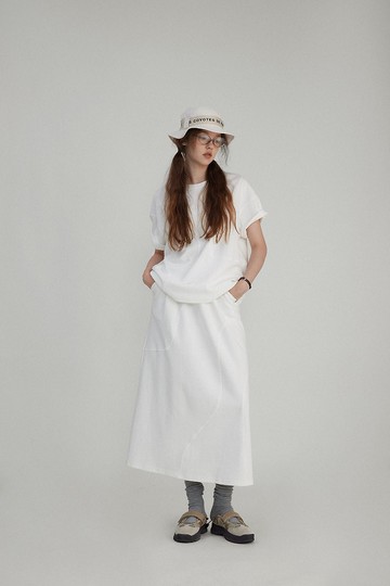 溜達溜達 復古針織透氣短袖T恤 半身裙懶人套裝