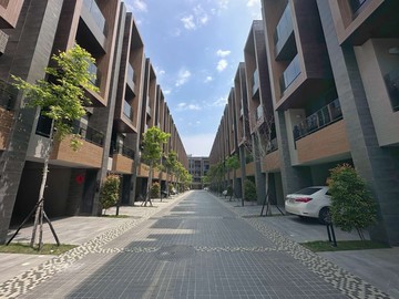 順天風聆樹｜社區型別墅精裝帝王戶｜61大地坪三車位｜台中市北屯區太祥西街