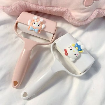 Kitty滾筒粘毛器🎀 滾筒粘毛器甜美斜撕式便携10公分多用衣物家用必備神器 除毛器 滾毛器 寵物黏毛器 可撕式黏毛器