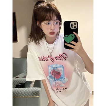 100%不起球夏季新款白色短袖t恤女 潮正肩愛心寬松版圓領上衣  ins風 印花字母純色元素
