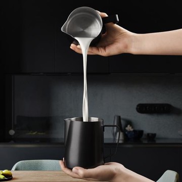 咖啡拉花杯3e04不銹鋼拉花缸打奶泡杯帶刻度尖嘴拉花神器咖啡器具