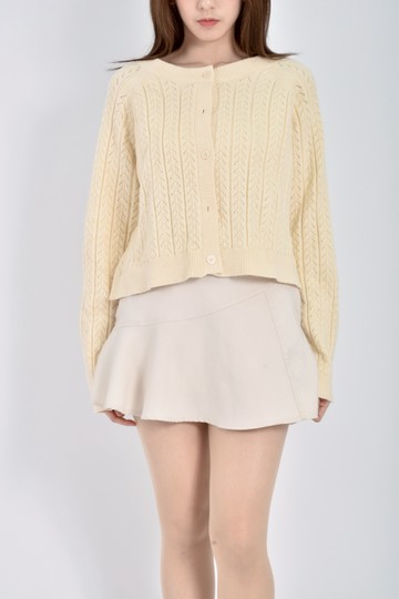 (XL) meier q針織簍空麻花黃色外套