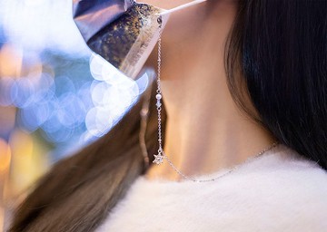 【還可當手鍊、項鍊、眼鏡鍊】飛雪(藍)雪花水晶口罩鍊 情人禮物