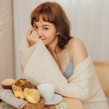 【曼黛瑪璉】無鋼圈紓壓內衣  B-E罩杯(自在藍)