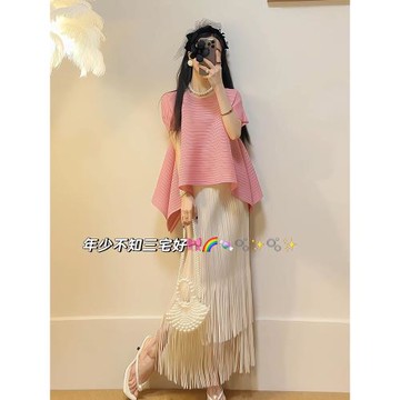 法式皺褶粉色短袖女T恤小香風夏裝搭配一整套韓系巨顯瘦遮肉套裝