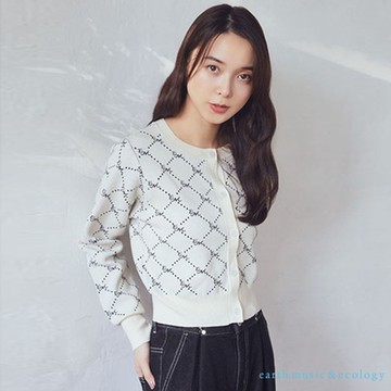 earth music  菱格紋字母圖案設計開襟針織罩衫