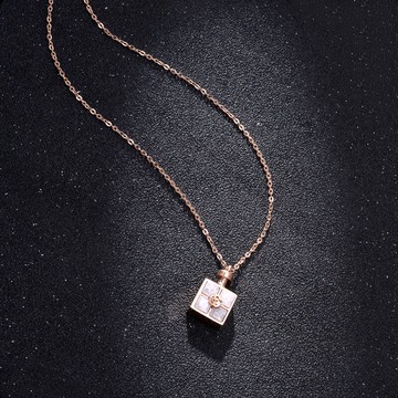 玫瑰花香水瓶吊墜鈦鋼項鏈女日韓版簡約網紅玫瑰金鎖骨鏈彩金配飾1入