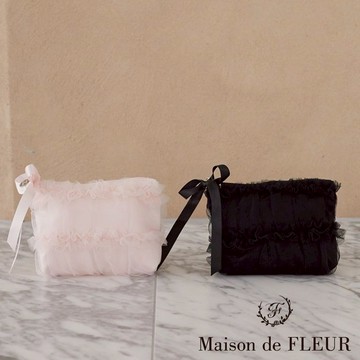 Maison de FLEUR 氣質緞帶蝴蝶結薄紗褶邊迷你手拿包(08000717800)