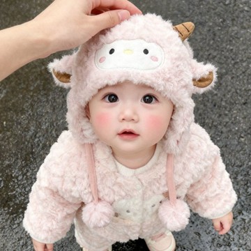 Mimo⭐嬰兒帽子秋冬季毛絨小羊帽寶寶可愛護耳帽嬰兒外出加厚保暖包頭帽