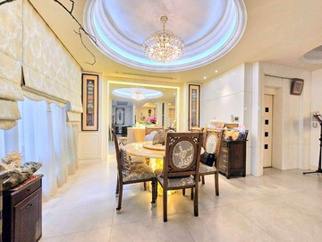 "誠售"台中七期~大器精品豪華電梯別墅歡迎鑑賞出價｜台中市西屯區朝馬二街