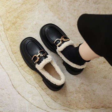 真皮秋冬加絨樂福鞋女2024新款保暖棉鞋一腳蹬黑色英倫風小皮鞋