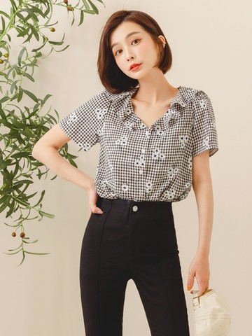 小V臉．V領荷葉造型格紋花卉印花短袖襯衫/上衣