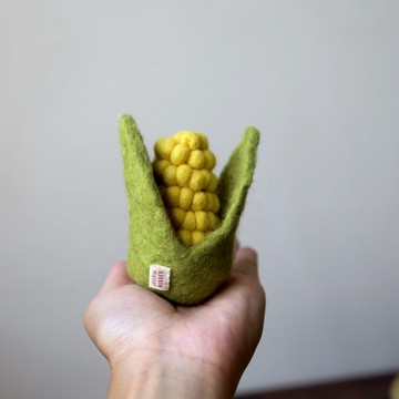 手工羊毛氈玉米