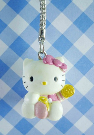 【震撼精品百貨】Hello Kitty 凱蒂貓 KITTY手機吊飾-KITTY坐姿造型-粉色 震撼日式精品百貨