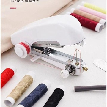 臺灣熱賣🔥🔥2026 網紅新款迷你手持縫紉機 便攜微型縫紉機 手動家用縫補機 手掌大小易操作 學生宿舍 DIY 小工