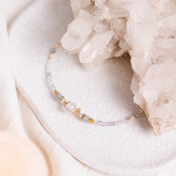 淨化 x 白水晶 海藍寶 漸層螢石 珍珠【蕾絲花 • 惹人憐愛】手鍊