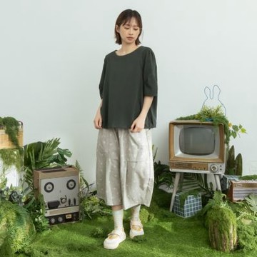 【MOSS CLUB】圓點麻感中長版低襠氣球寬褲 黑 灰