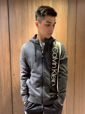 美國百分百【全新真品】 Calvin Klein 外套 CK 保暖 logo 連帽外套 防風 黑色/灰色 AP64