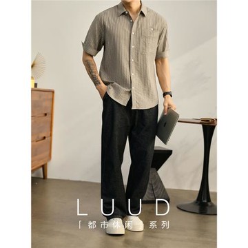 LUUD 復古凈色天絲泡感提花翻領襯衫萊賽爾短袖男士休閑時尚襯衣