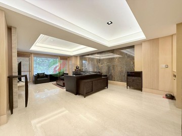 鄉林觀雲｜草悟道樹景｜四房雙平車｜台中市西區向上路一段