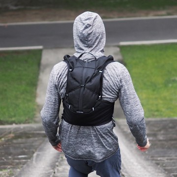 BREEZE 輕量化全網透氣水袋背心