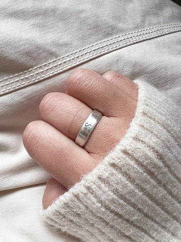 簡單系列—敲字款—純銀戒指-刻字戒指