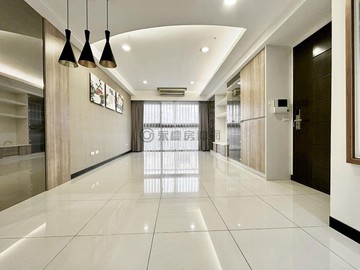 幸福優選｜高樓層空中花園～靜謐大兩房平車露臺戶｜台中市太平區新興路