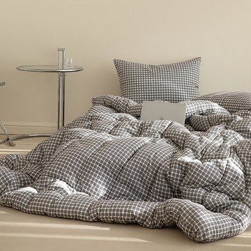 maatila Dessert系列 格紋  棉被 + 枕套 2個  Q 棉被 195 x 210cm + 枕套 50 x 70cm  Brooklyn
