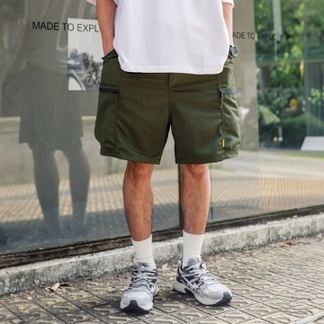 【YIJIAYI】抗撕裂耐磨大口袋工裝短褲 工裝短褲 山系 日系 古著 大口袋 寬鬆 工作褲(003)