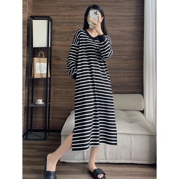 新款條紋睡衣女帶胸墊春秋季網紅風長袖睡裙純棉大碼家居服可外穿