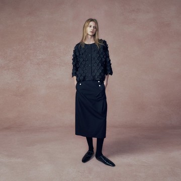 2401F07 小肚兜直筒窄裙 (黑色)