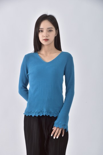 (M) j jon6V領藍色長袖上衣