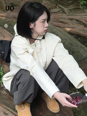 UO杏色連帽抽繩防曬衣女夏季新款防紫外線透氣休閑薄款外套防曬服