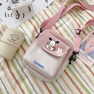 帕恰狗聯名三麗鷗卡通斜挎包手機包單肩包學生百搭款兒童包帆布包