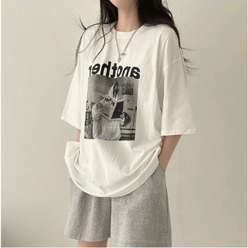Vuja de 純棉 t恤 短袖上衣女 模特印花 T恤 韓國上衣 oversize T恤 潮流衣服 寬鬆上衣 ins風