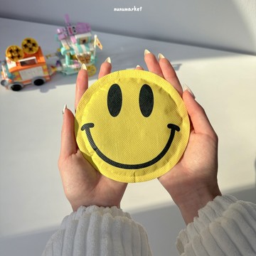 現貨 韓國代購黃色笑臉造型手握式暖暖包｜手握式 手握暖暖包 暖暖包 韓國代購 可愛暖暖包 卡通暖暖包 暖手袋 富士通販