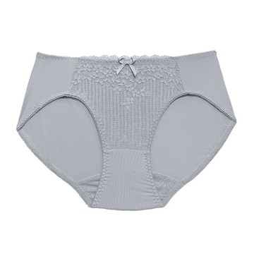 【玳蕾綺】水潤白萊卡小褲 / 淺灰