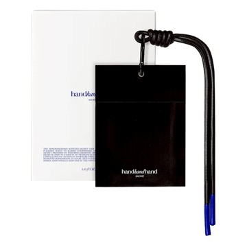 handhandhand 吊掛香氛包 檀木  30g  1個