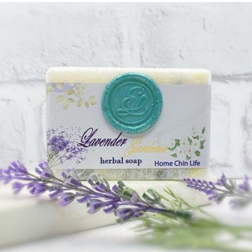 【鴻琴生活】逸佳ELEGANT薰衣草梔子花美容手工皂中皂(100g) 花草系列