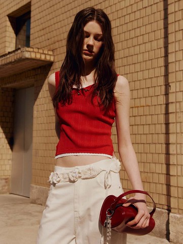 Ball Button Knit Sleeveless Sweater (VK5MP193)