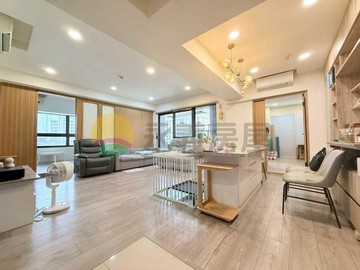 藝文之最｜名校為鄰。文化中心高樓三面採光。三房平車｜高雄市苓雅區金門街