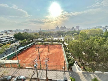 岡山面公園第一排★大二房+平車★景觀華廈｜高雄市岡山區竹圍東街
