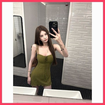 『ATC』  流行款復古度假肌理吊帶連衣裙女春季收腰顯瘦a字短裙