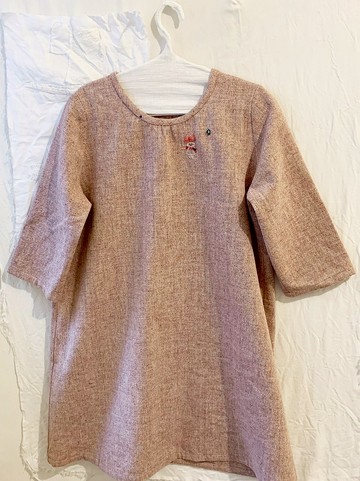 長袖洋裝--兔子和紅蘿蔔